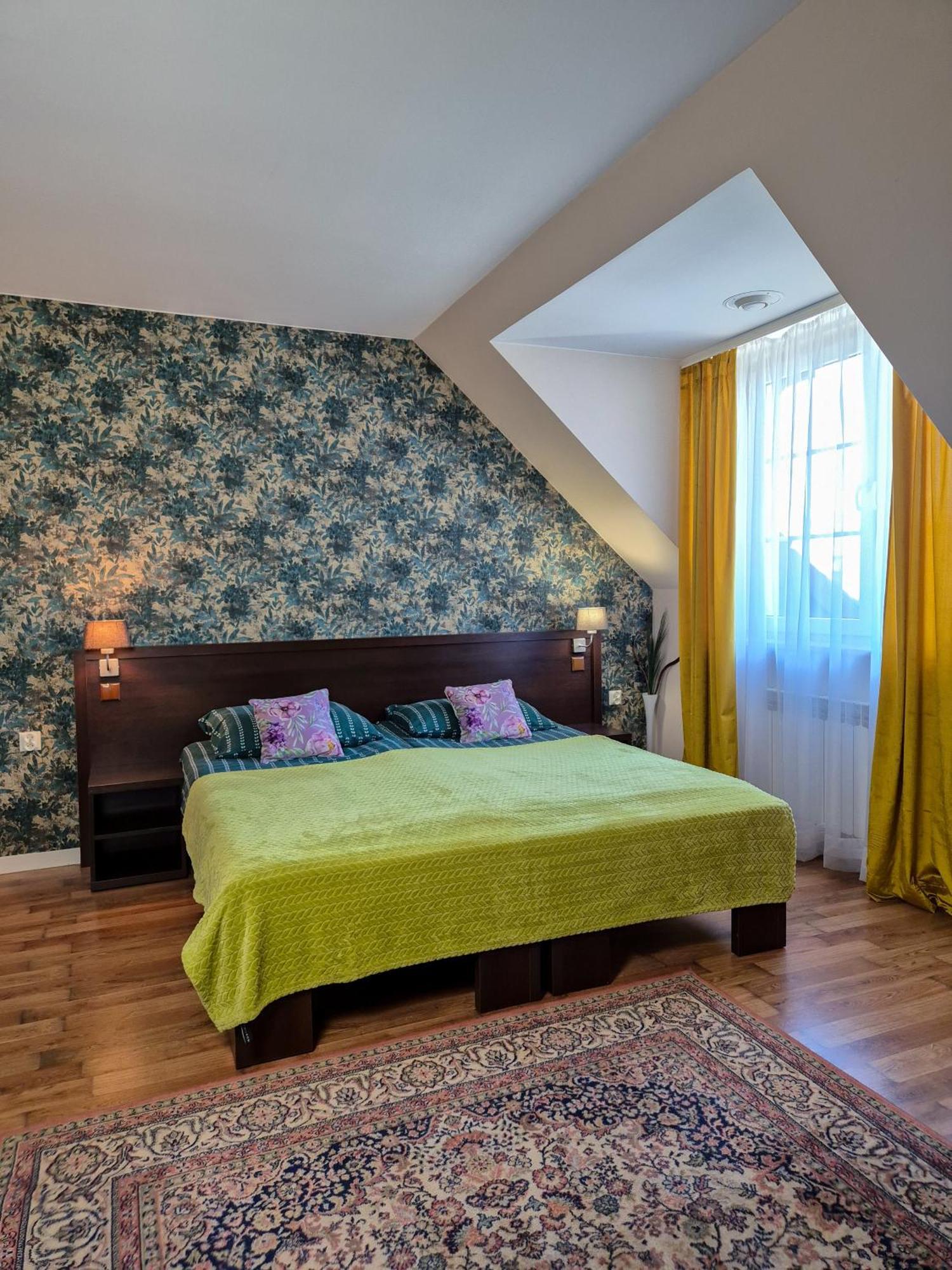 Noclegi Pod Lasem Lublin Kültér fotó